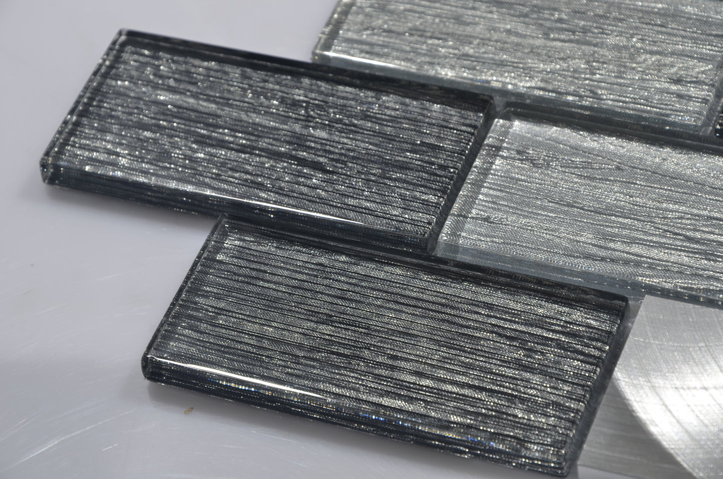 Mosaic Glass - Linear, Grey/Graphite, 300x300